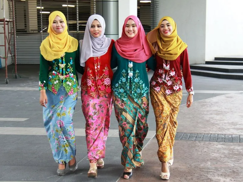 Giới thiệu về trang phục truyền thống Singapore